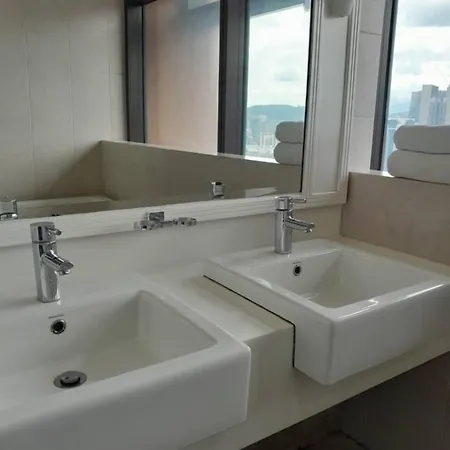 Bukit Bintang Service Suite At Times Square Kuala Lumpur Luaran gambar