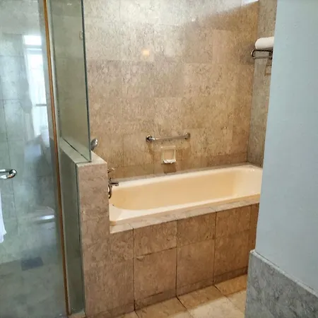 Bukit Bintang Service Suite At Times Square Kuala Lumpur Luaran gambar